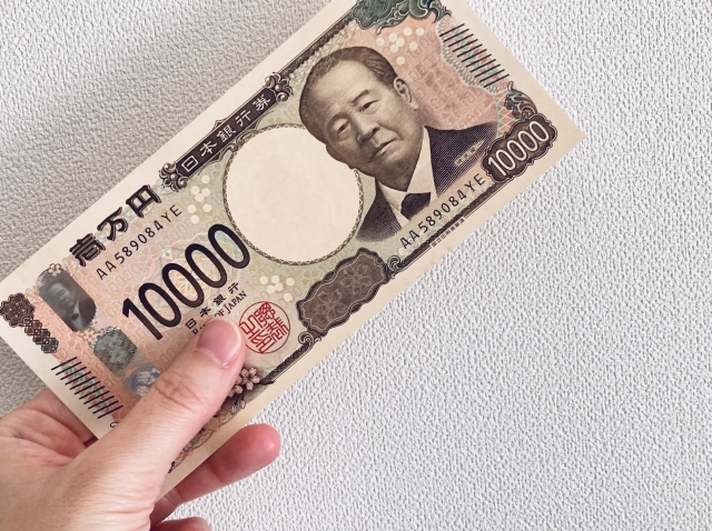 アダルト初心者が最初の1万円を稼ぐための現実的ステップ